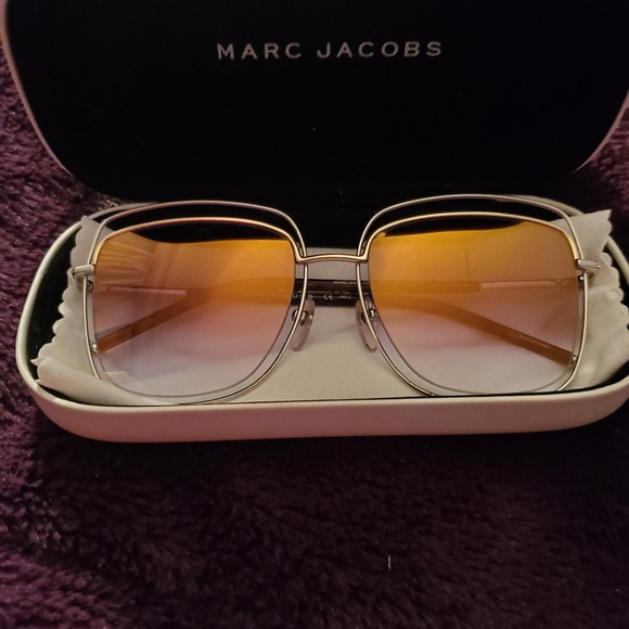 Marc Jacobs sunglasses - Picture 6 of 7
